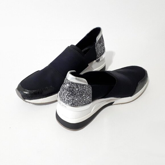 EUC MICHAEL Michael Kors black & white laceless logo sneaker w/ glitter accent 6 - Picture 1 of 9
